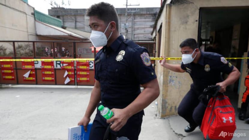 Philippine ice plant ammonia leak leaves 2 dead, 90 sickened Philippine ice plant ammonia leak leaves 2 dead, 90 sickened