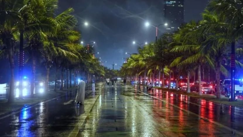 Ramalan hujan berterusan di Arab Saudi hingga 3 Jan; amaran cuaca dikeluarkan di Jeddah Ramalan hujan berterusan di Arab Saudi hingga 3 Jan; amaran cuaca dikeluarkan di Jeddah