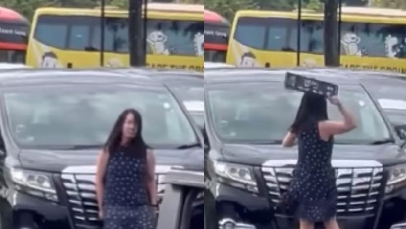Johor police looking for woman who ripped licence plate off another car near Tuas Second Link Johor police looking for woman who ripped licence plate off another car near Tuas Second Link