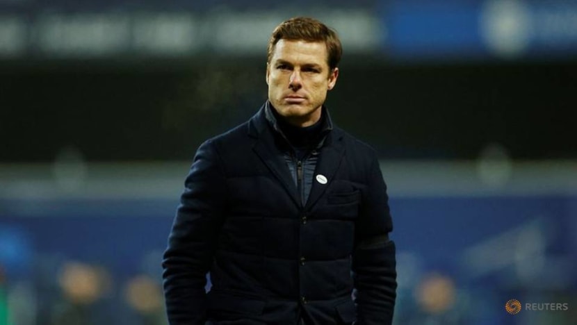Fulham boss Parker says Spurs fixture switch scandalous Fulham boss Parker says Spurs fixture switch scandalous