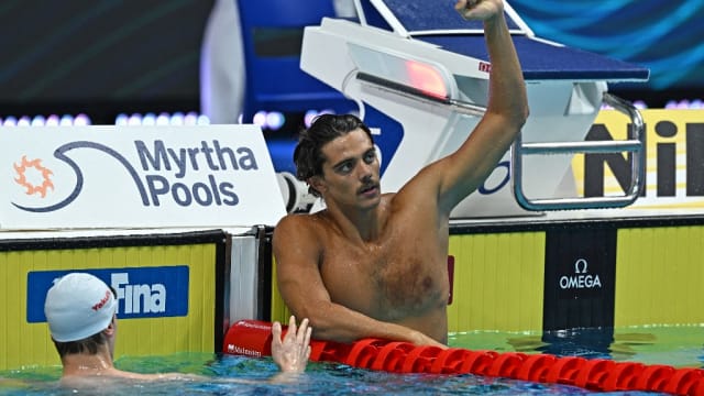 塞康100米蛙泳刷新世界纪录 摘世锦赛金牌 