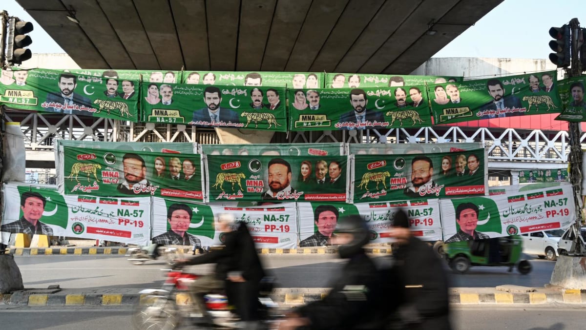 Campaigning starts in Pakistan's delayed national polls