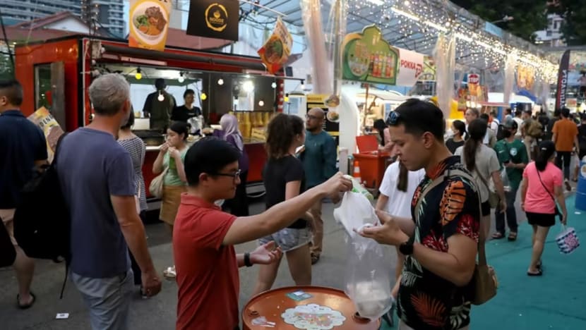 Commentary: What we lose when night markets fade out in Singapore Commentary: What we lose when night markets fade out in Singapore