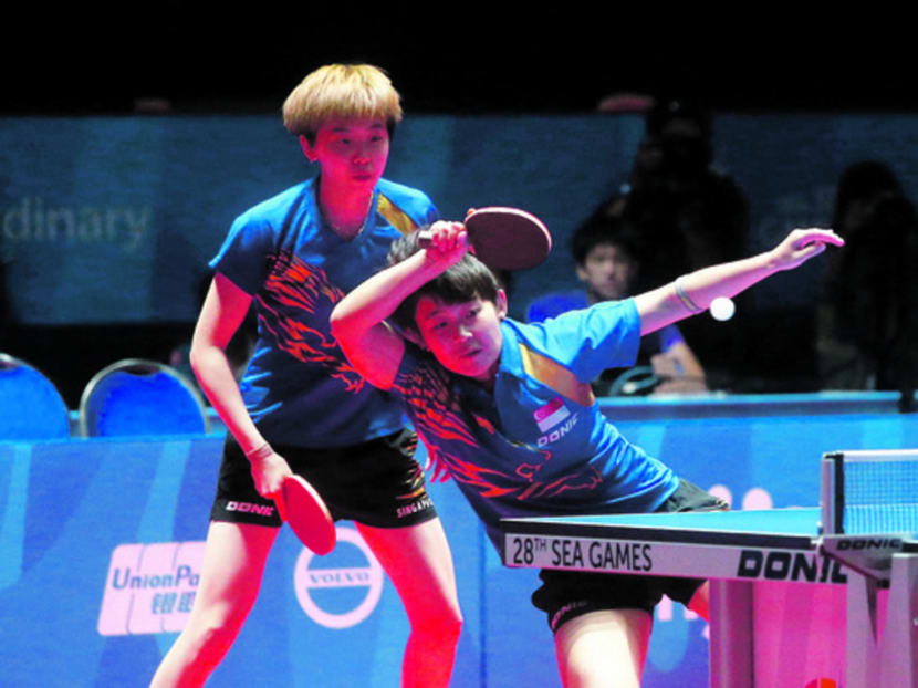 Lin and Zhou, who won gold at the SEA Games, were no match for their Chinese opponents in the Japan Open. TODAY file photo