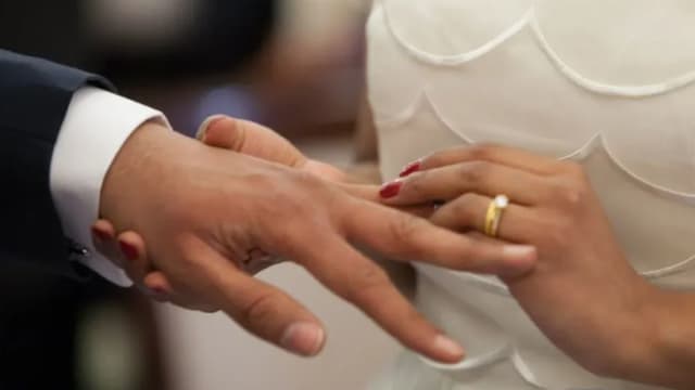 情人节结婚的人会更想离婚？“闪婚”其实也有好处