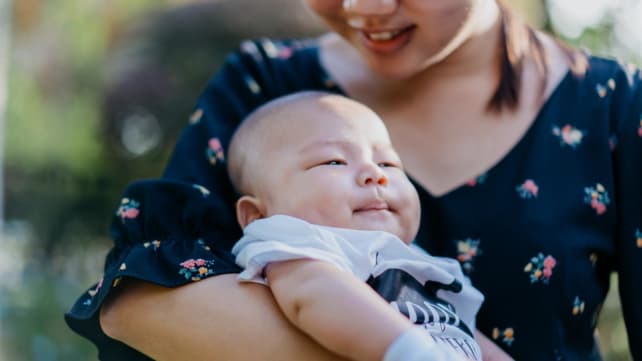 I’m a breastfeeding mother. Stop judging me on how much breast milk I’m producing and how I breastfeed my baby