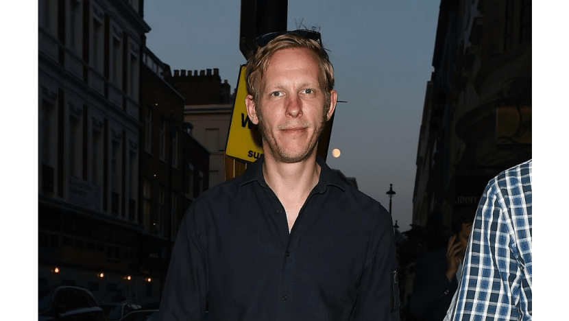 Laurence Fox warns kids about the dangers of social media