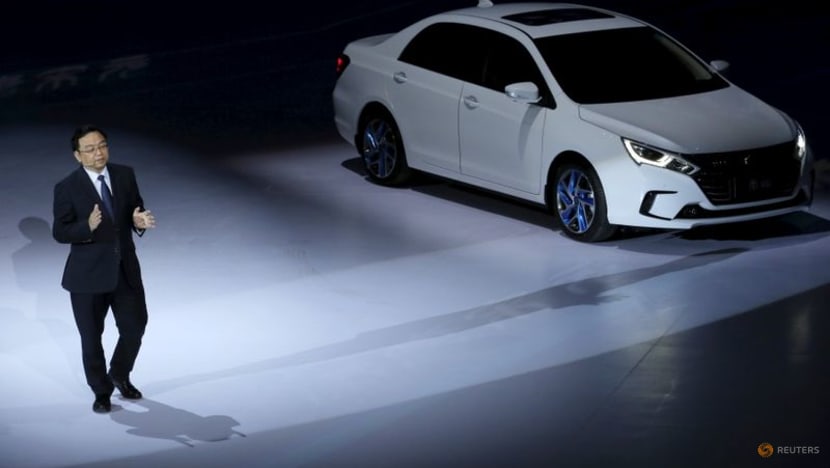 Chinese electric vehicle maker BYD launches US$1.8 billion capital raising -term sheet Chinese electric vehicle maker BYD launches US$1.8 billion capital raising -term sheet