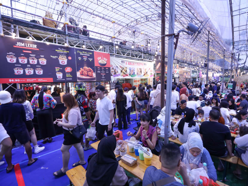 Crowds at the Geylang Serai Ramadan bazaar on March 26, 2023. Crowds at the Geylang Serai Ramadan bazaar on March 26, 2023.