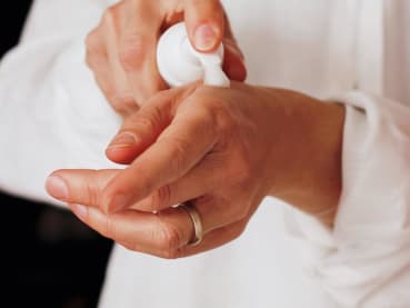 Expert advice:  Top tips for relieving dry skin from a dermatologist 