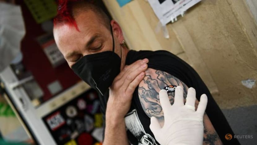 Germany to ramp up vaccinations in race with Delta COVID-19 variant Germany to ramp up vaccinations in race with Delta COVID-19 variant