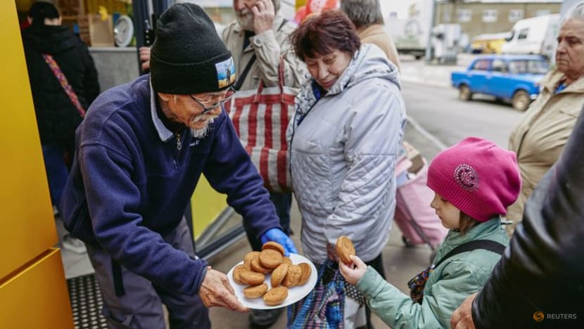 Elderly Japanese man opens free cafe in Ukraine's Kharkiv