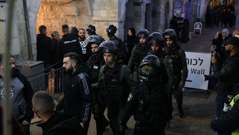 Keganasan tercetus lagi di Masjid Al-Aqsa