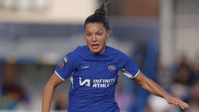 Chelsea beat Brighton 4-2 to move level on points with WSL leaders Man City