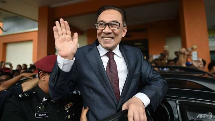 Perjanjian di bawah Najib 'mencurigakan' tetapi hubungan dengan S'pura akan bertambah baik, tegas Anwar