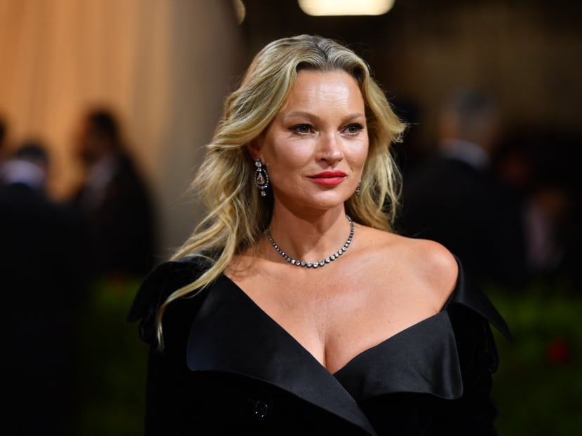 Moss, who dated Depp from 1994 to 1998, testified that she slipped on a staircase and injured her back during a vacation the couple took in Jamaica. Moss, who dated Depp from 1994 to 1998, testified that she slipped on a staircase and injured her back during a vacation the couple took in Jamaica.