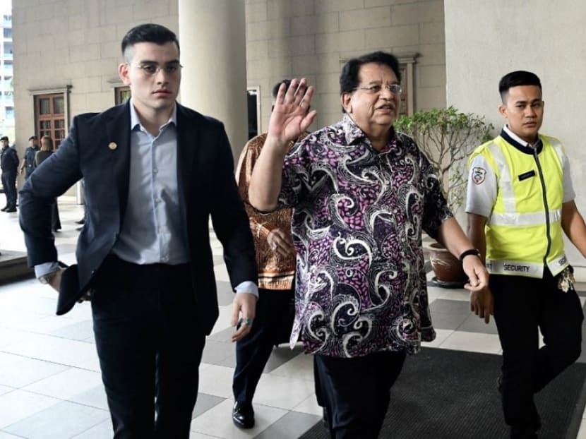 Former minister Tengku Adnan Tengku Mansor arrives at the Kuala Lumpur Courts Complex.