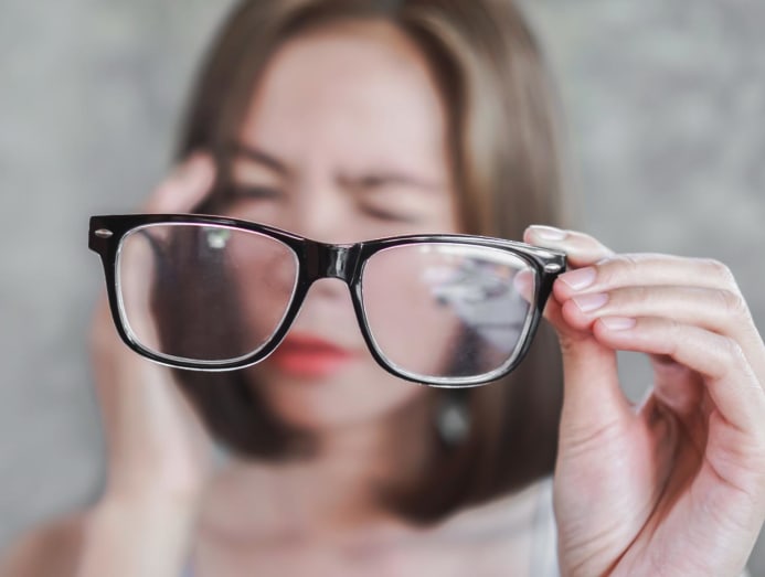 Are your glasses a pain to wear? Here's why Asian-fit spectacles might be  more suitable for you - CNA Lifestyle