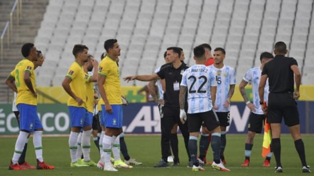 世界杯南美洲区外围赛：阿根廷球员据称违反防疫规定 球赛被迫中断