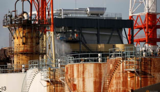 Japan oil refiners to tap reserves in case of Middle East disruption 