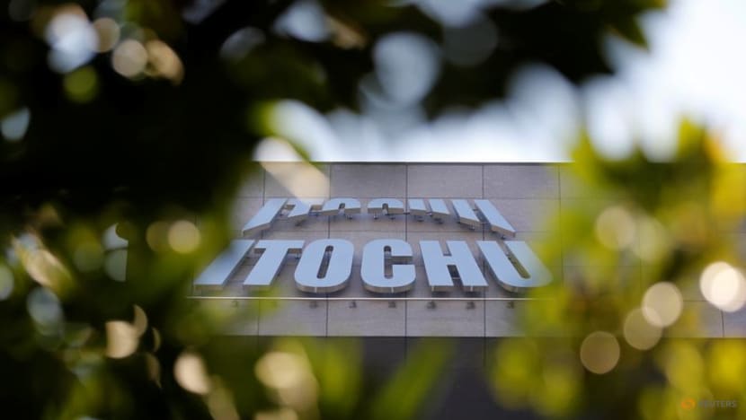 Japan's Itochu adopts new dividend policy of annual minimums Japan's Itochu adopts new dividend policy of annual minimums