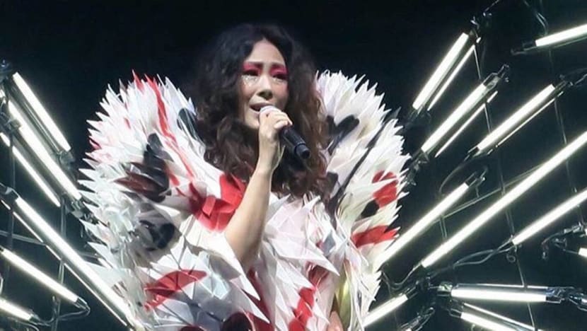 Hongkong Singer Shirley Kwan Quits Showbiz In Lengthy Rant