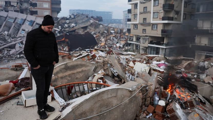 Relief workers brave Türkiye-Syria aftershocks to aid quake response Relief workers brave Türkiye-Syria aftershocks to aid quake response