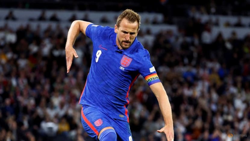 Kane penalty earns England draw in Germany Kane penalty earns England draw in Germany
