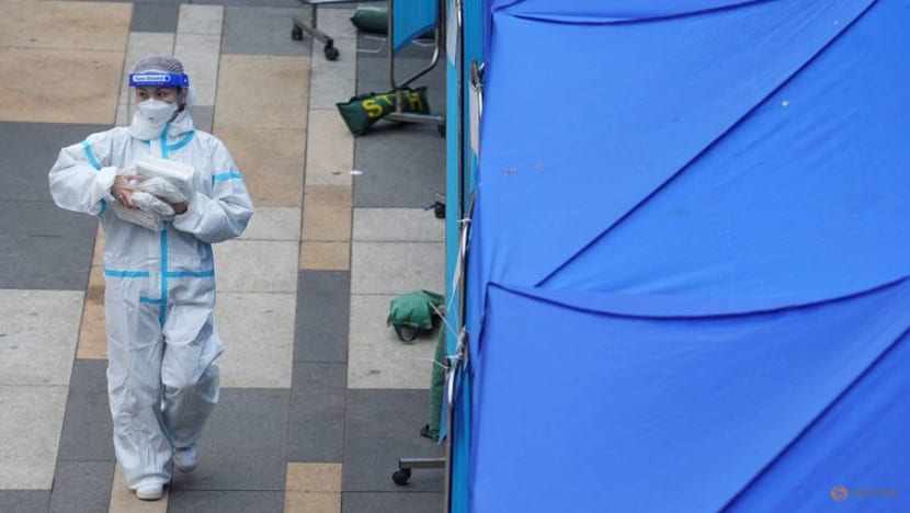 Hong Kong 'overwhelmed' as COVID-19 infections hit record Hong Kong 'overwhelmed' as COVID-19 infections hit record