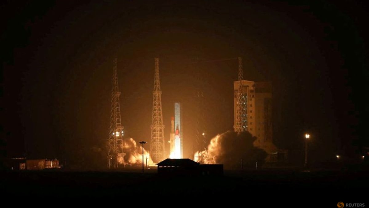 Iran launches advanced module to deploy satellites to higher altitudes, media say Iran launches advanced module to deploy satellites to higher altitudes, media say