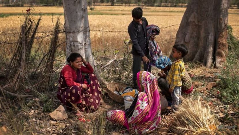 Indian villagers tire of COVID-19 rules just as rural cases surge Indian villagers tire of COVID-19 rules just as rural cases surge