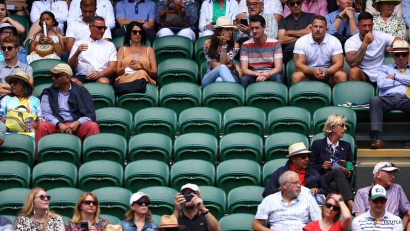 Why are there so many empty seats at Wimbledon this year? Why are there so many empty seats at Wimbledon this year?
