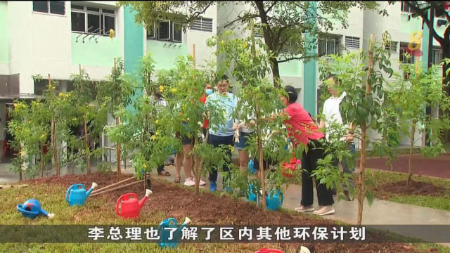 杨厝港推出环保新计划 鼓励居民自备容器打包食物