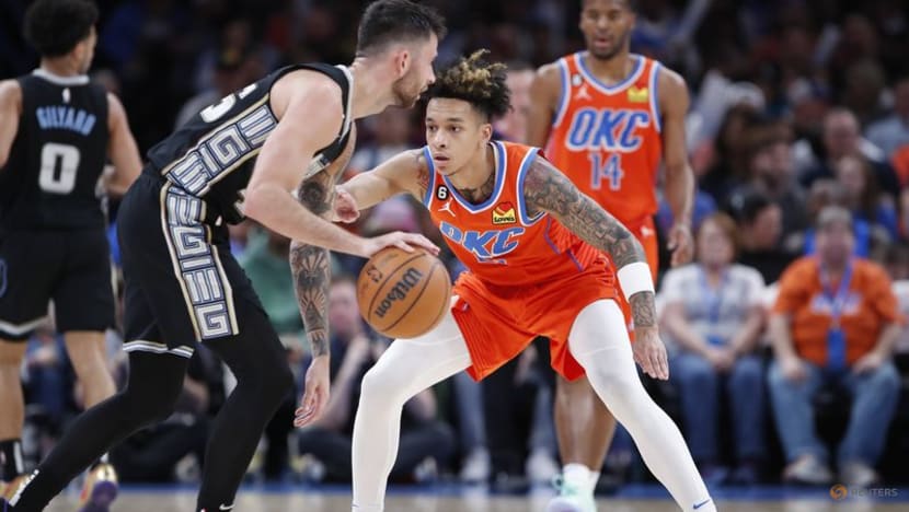 NBA roundup: Warriors hang 157 on Blazers, glide into playoffs NBA roundup: Warriors hang 157 on Blazers, glide into playoffs