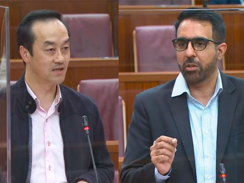 Mr Pritam Singh (right) said that a minimum wage will benefit vulnerable workers, but Dr Koh Poh Koon (left) questioned the effectiveness of such a policy and warned that it could be politicised. Mr Pritam Singh (right) said that a minimum wage will benefit vulnerable workers, but Dr Koh Poh Koon (left) questioned the effectiveness of such a policy and warned that it could be politicised.