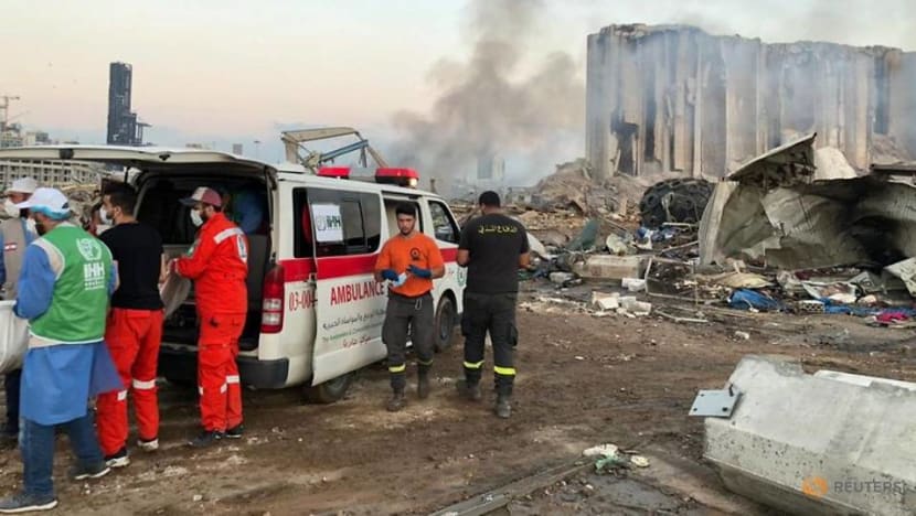 Lebanese residents band together to clean up streets after deadly blast Lebanese residents band together to clean up streets after deadly blast