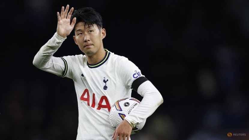 AsianCup2023 on X: Tottenham Hotspur confirm that 🇰🇷 Korea Republic  captain Son Heung-min will undergo surgery to stabilise a fracture around  his left eye. Get well soon Sonny! ❤️  / X