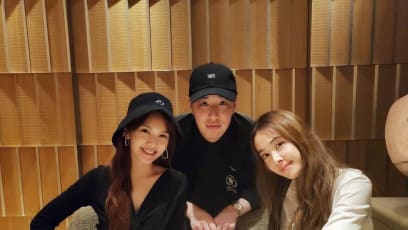Rainie Yang, Jolin Tsai and Wilber Pan Had Dinner Together, And Of Course They Took Pics