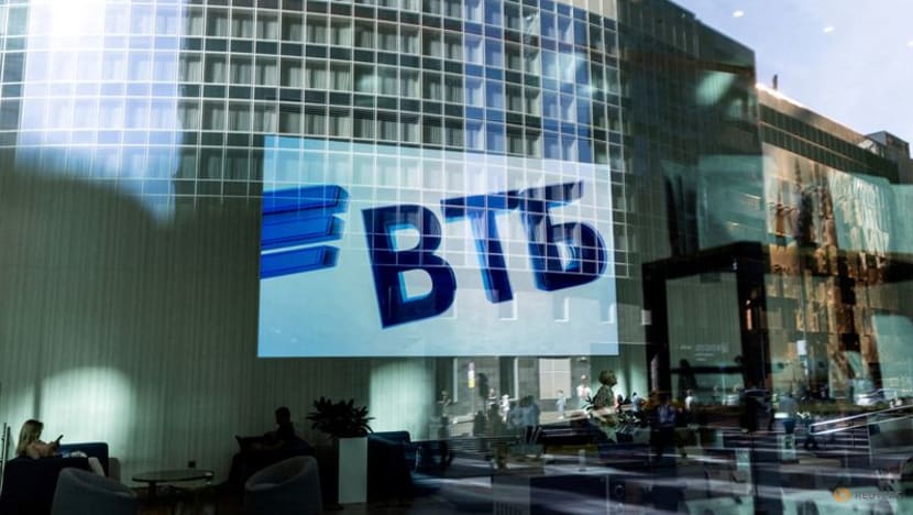 Russian bank VTB launches transfers in Chinese yuan, bypassing SWIFT