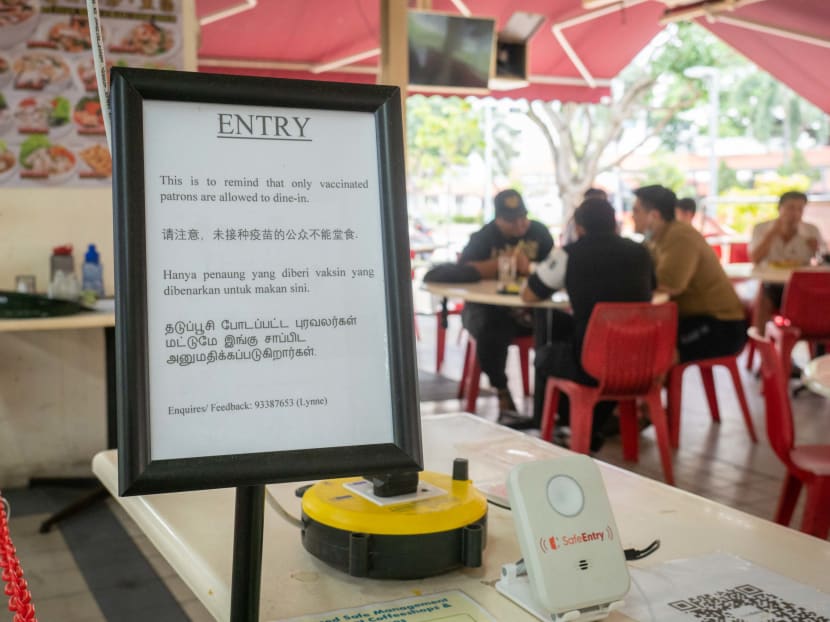 Coffee shops, canteens to have new options to allow for groups of up to 5 vaccinated diners: Amy Khor Coffee shops, canteens to have new options to allow for groups of up to 5 vaccinated diners: Amy Khor