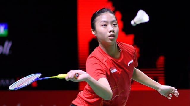 杨佳敏年终总决赛首秀 直落两局不敌山口茜 
