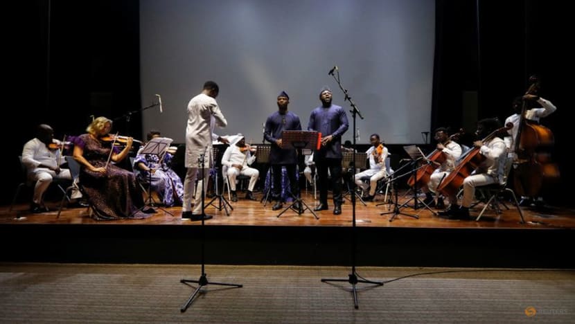 Beans and violins - orchestra blends classical roots with modern Nigeria Beans and violins - orchestra blends classical roots with modern Nigeria