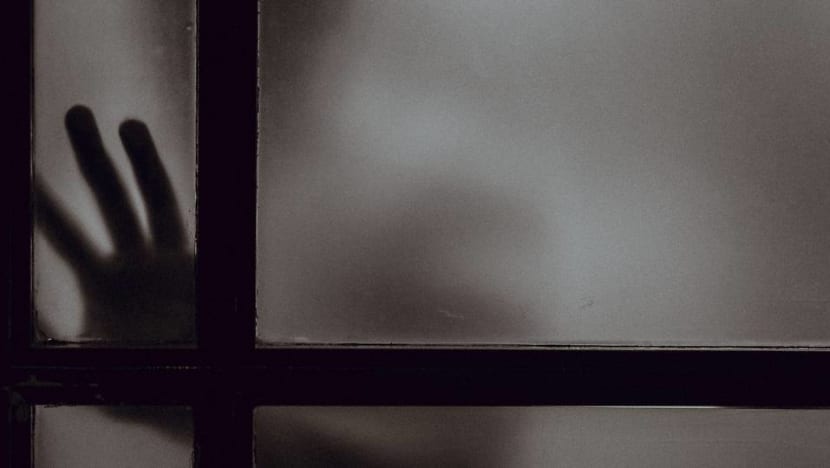 Commentary: The COVID-19 pandemic is trapping domestic violence victims in cages of terror Commentary: The COVID-19 pandemic is trapping domestic violence victims in cages of terror