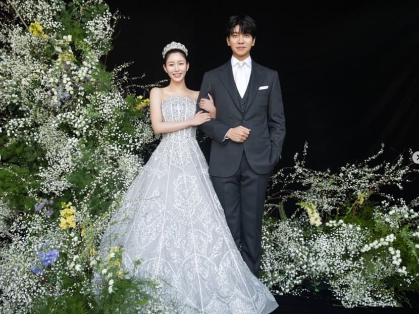 Lee Seung-gi and Lee Da-in are expecting their first child - CNA Lifestyle