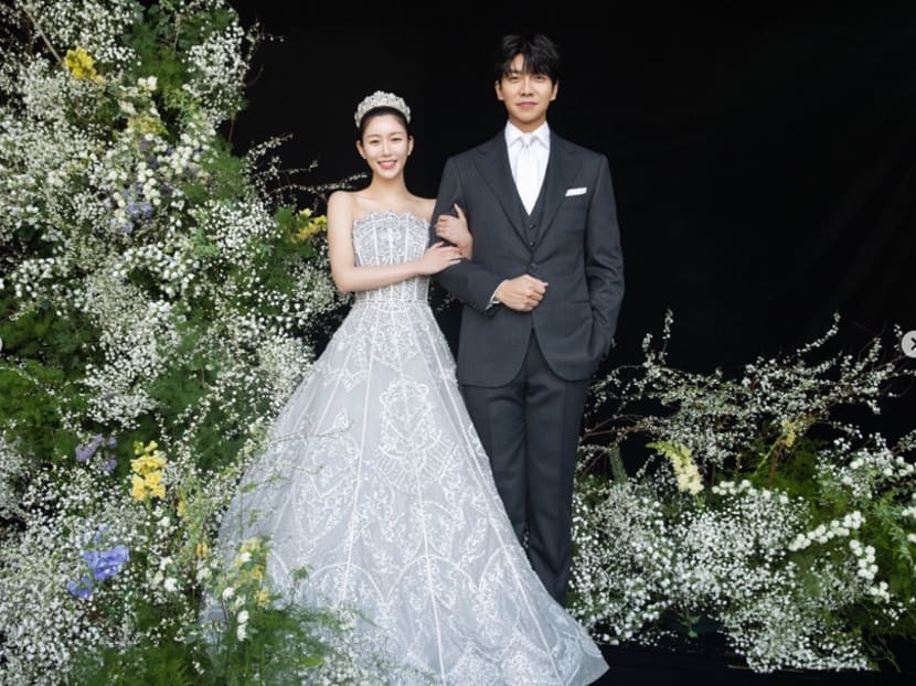South Korean stars Lee Seung gi and Lee Da in marry in lavish hotel wedding ceremony in Seoul CNA Lifestyle