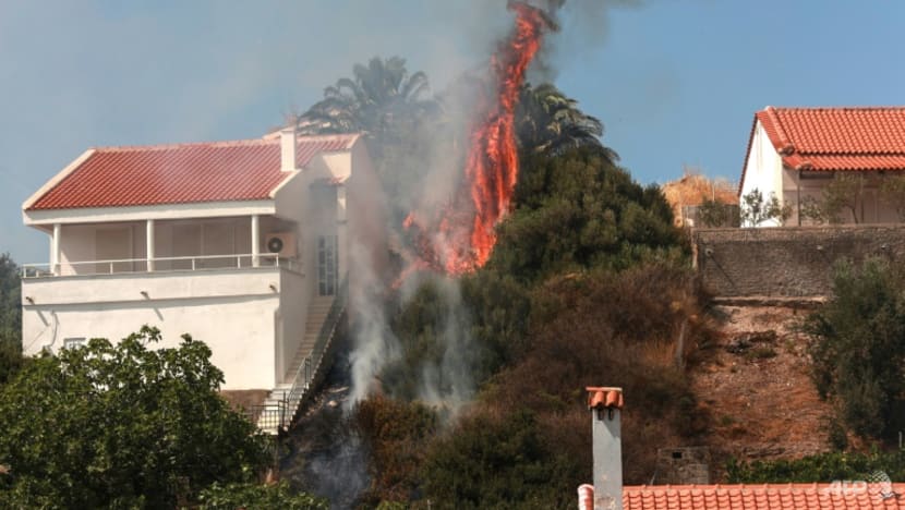 Greece battles fierce wildfires amid heatwave Greece battles fierce wildfires amid heatwave