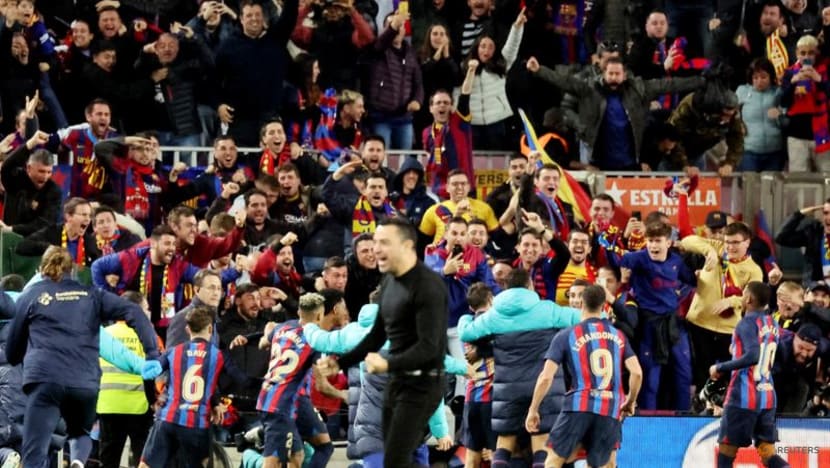 Kessie's stunner hands Barcelona comeback win over Real Madrid Kessie's stunner hands Barcelona comeback win over Real Madrid