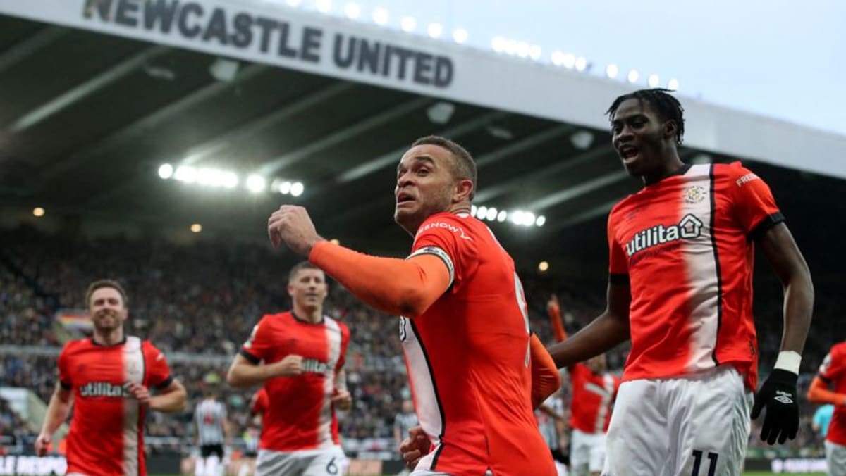 Newcastle come back from two down in epic 4-4 draw with Luton