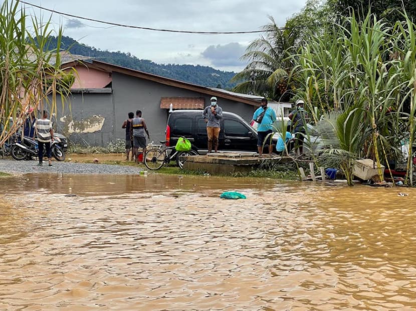 More than 21,000 people displaced by floods in Malaysia