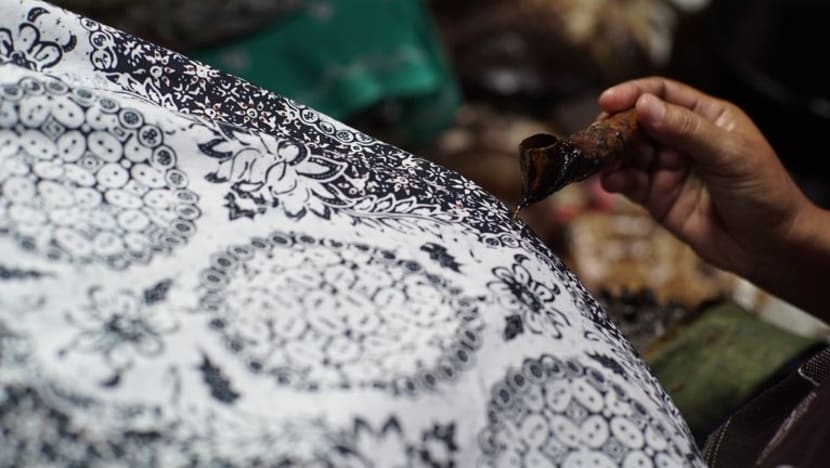 Pembuat batik Indonesia manfaatkan hutan bakau hasil produk pewarna semula jadi